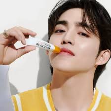 SOME BY MI V10 Hyal Lip Sun Protector SPF15 (7ml)